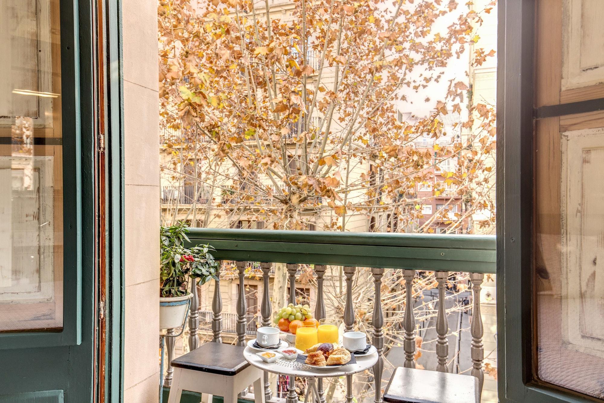 We Boutique Hotel Барселона Экстерьер фото