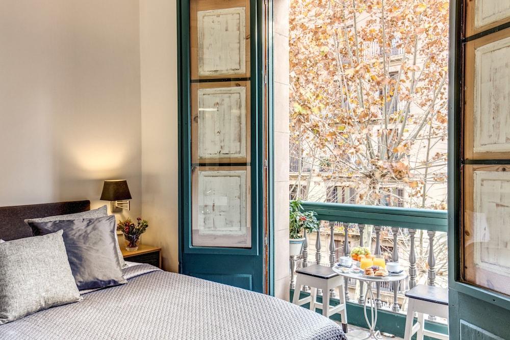 We Boutique Hotel Барселона Экстерьер фото